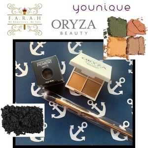 NIB Younique ‘Corrupted’ Pigment Shadow, Oryza Camo Shimmer & Brush